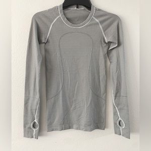 Lululemon athletica running top
